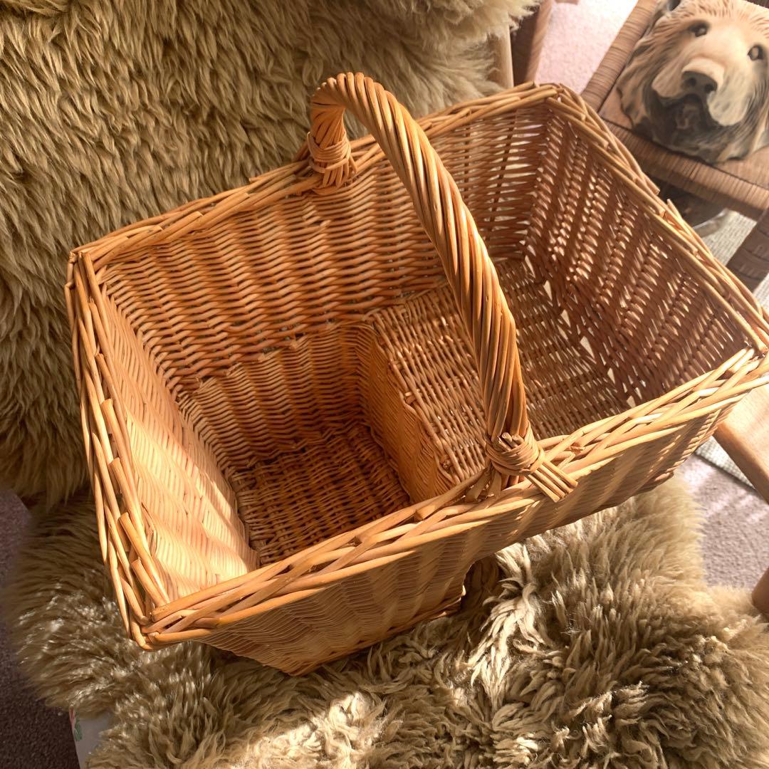 レア　ヴィンテージラタン　かご　階段収納　バスケット　ヴィンテージラタン