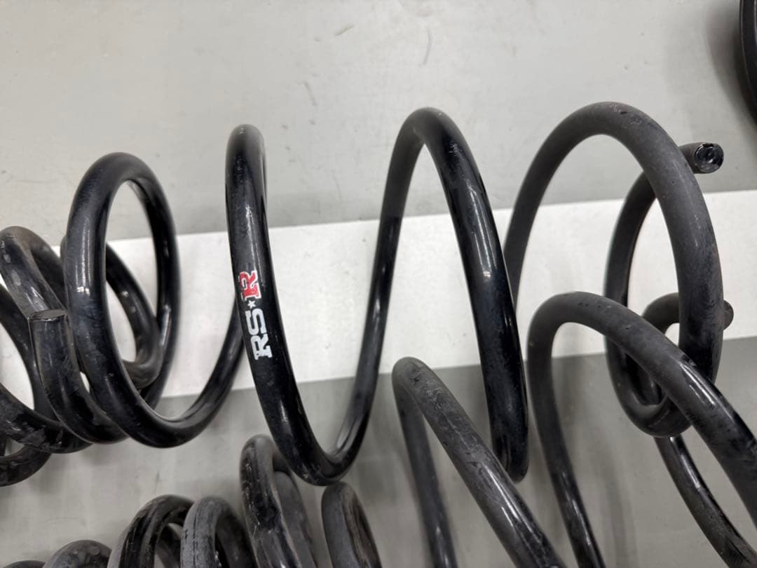 RS-R ダウンサスキット 90VOXY・NOAH おっち