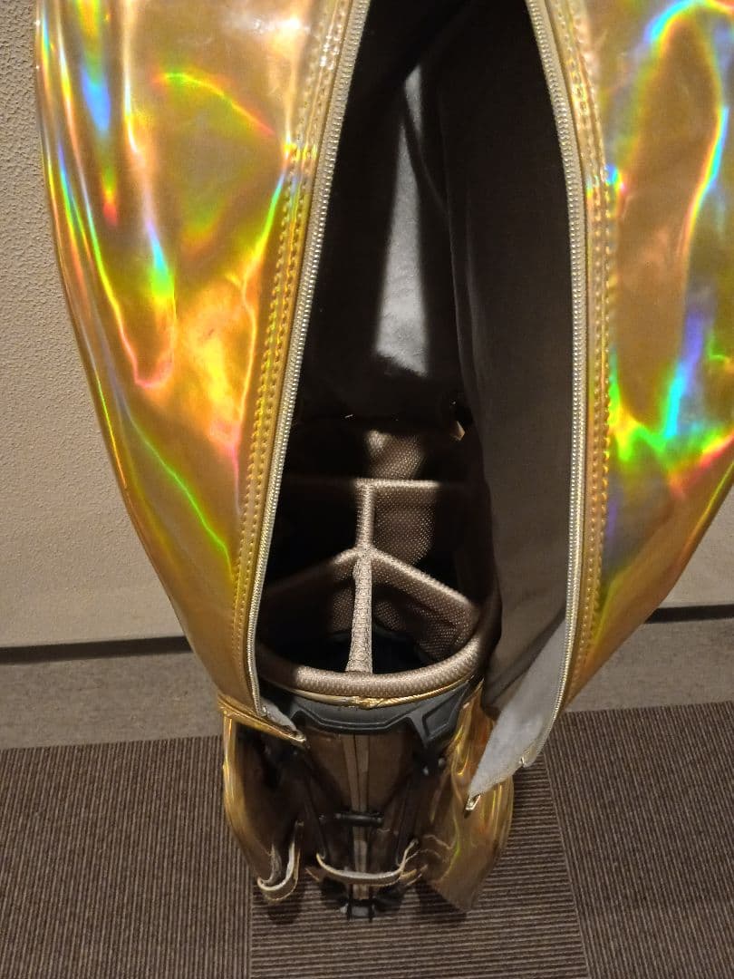 ゴールドゴルフバッグ