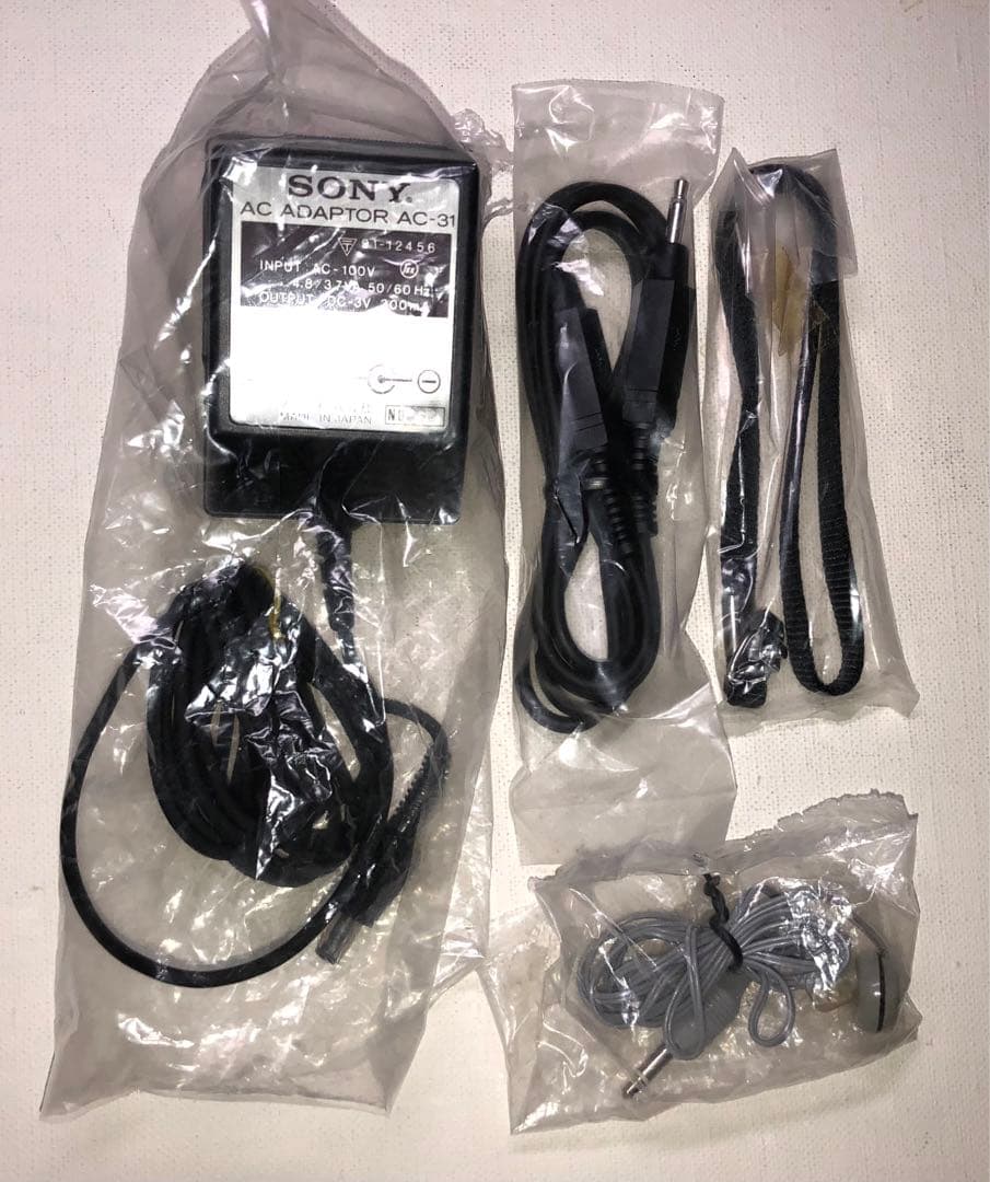 TCM-100B箱付コレクション可動保存版SONYカセットプレスマン/ブラック