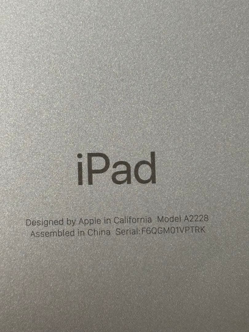 iPad Pro 11インチ　第二世代　シルバー