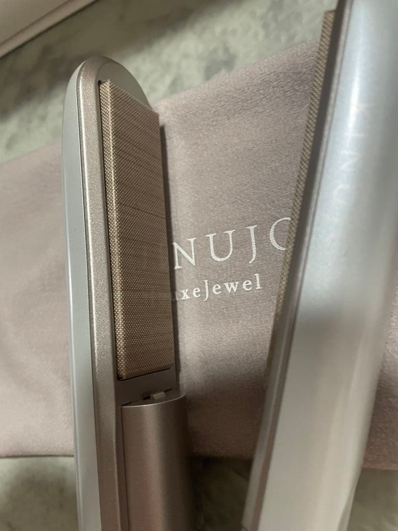 KINUJO コードレスストレートヘアアイロン LX001