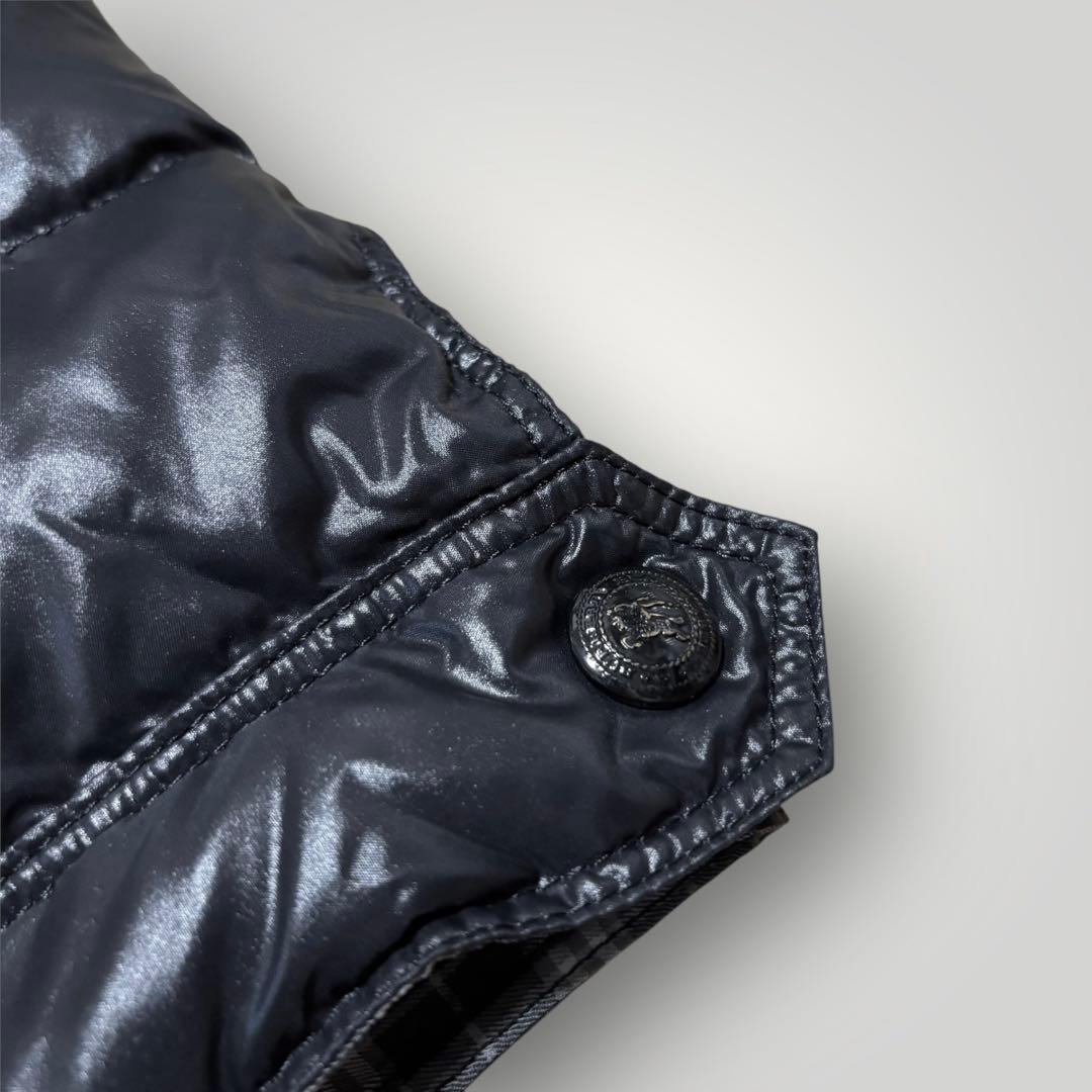 BURBERRY BLACK LABEL シャイニーブラック　ダウンジャケット