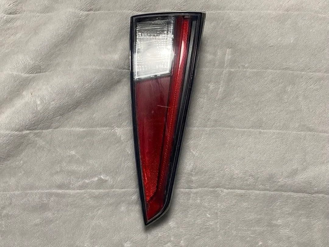 50プリウス 前期　ZVW50 テールライト 4個セット ICHKOH