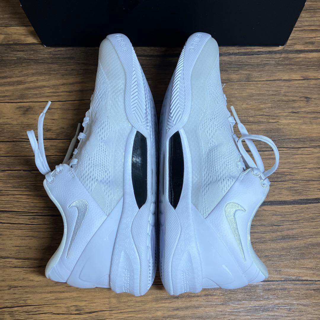 （K26092）★美品★ ナイキ コービー8 プロトロ \"ヘイロー\" 26.0㎝