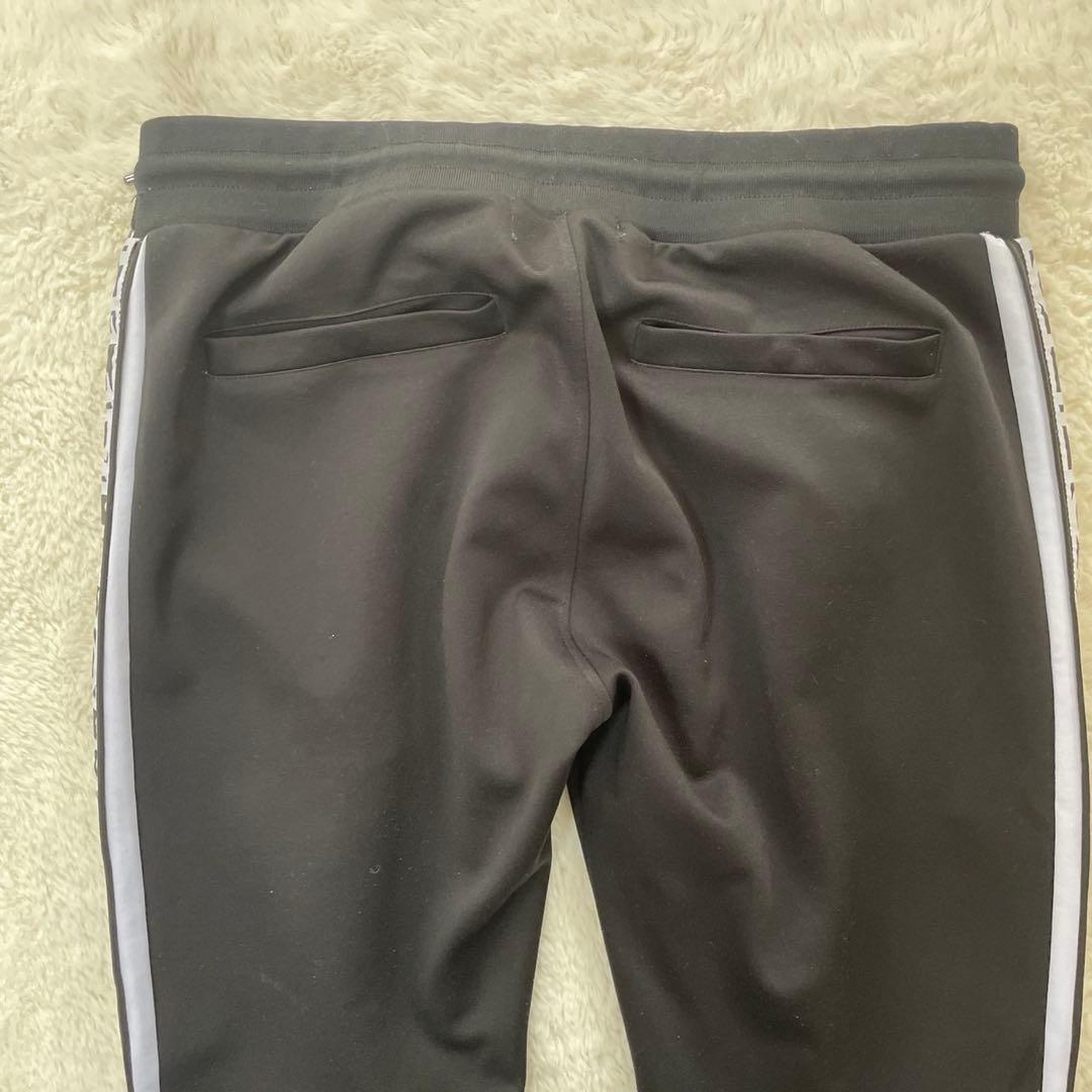 サイズXL 1PIU1UGUALE3 RELAX ジャージ　上下セットアップ黒