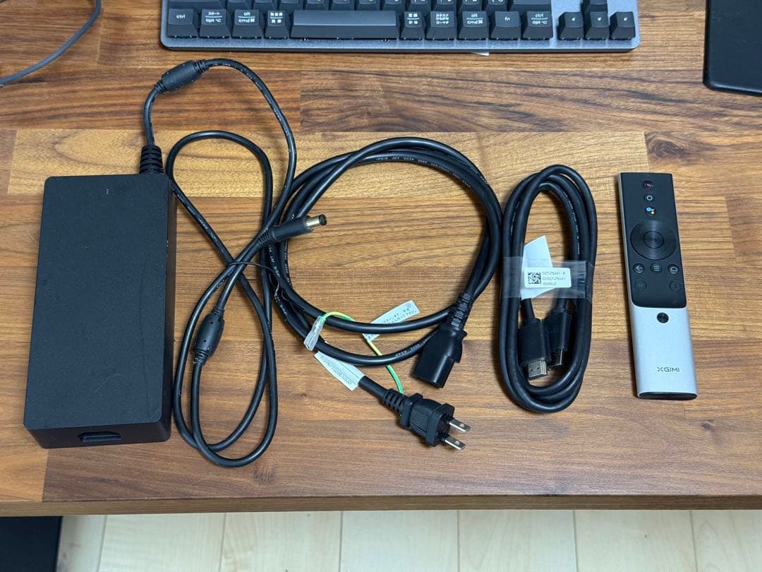 XGIMI Horizon Pro 4Kプロジェクター本体