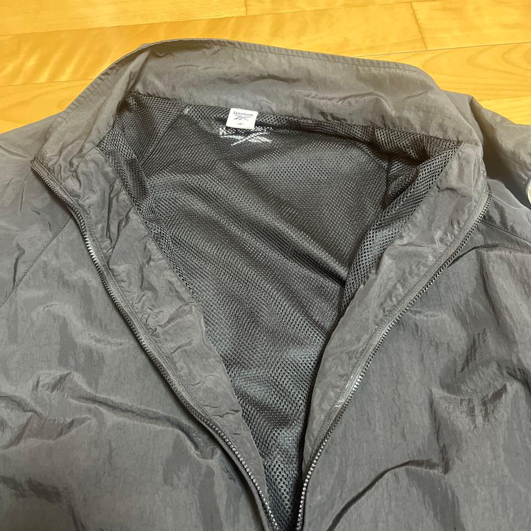 kaoyorinakami Reebok nylon jacket リーボック