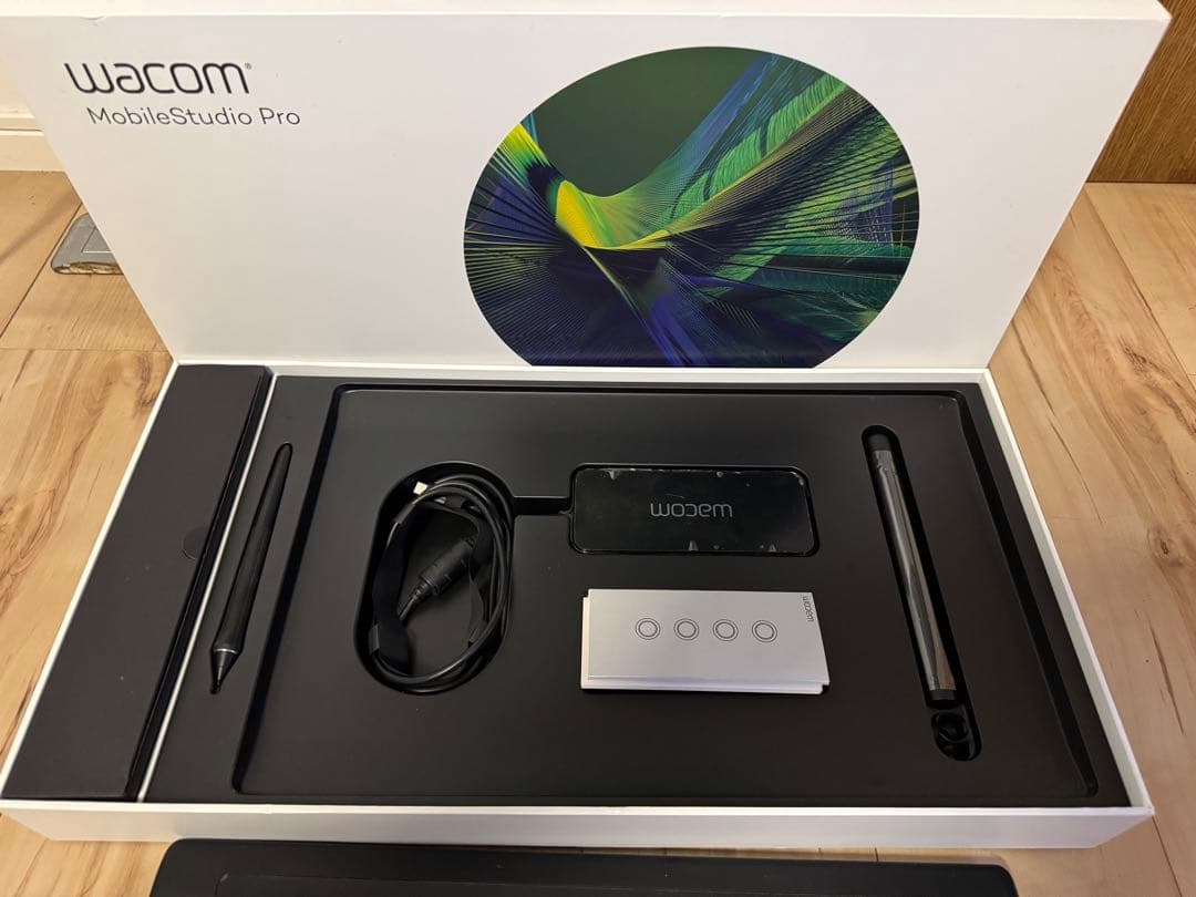 液タブ・ペンタブ wacom MobileStudio Pro 16 DTH-W1620M/K0