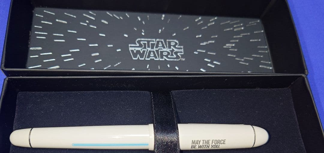 プラチナ3776.　スターフォーズ 美品！（14k.中字）