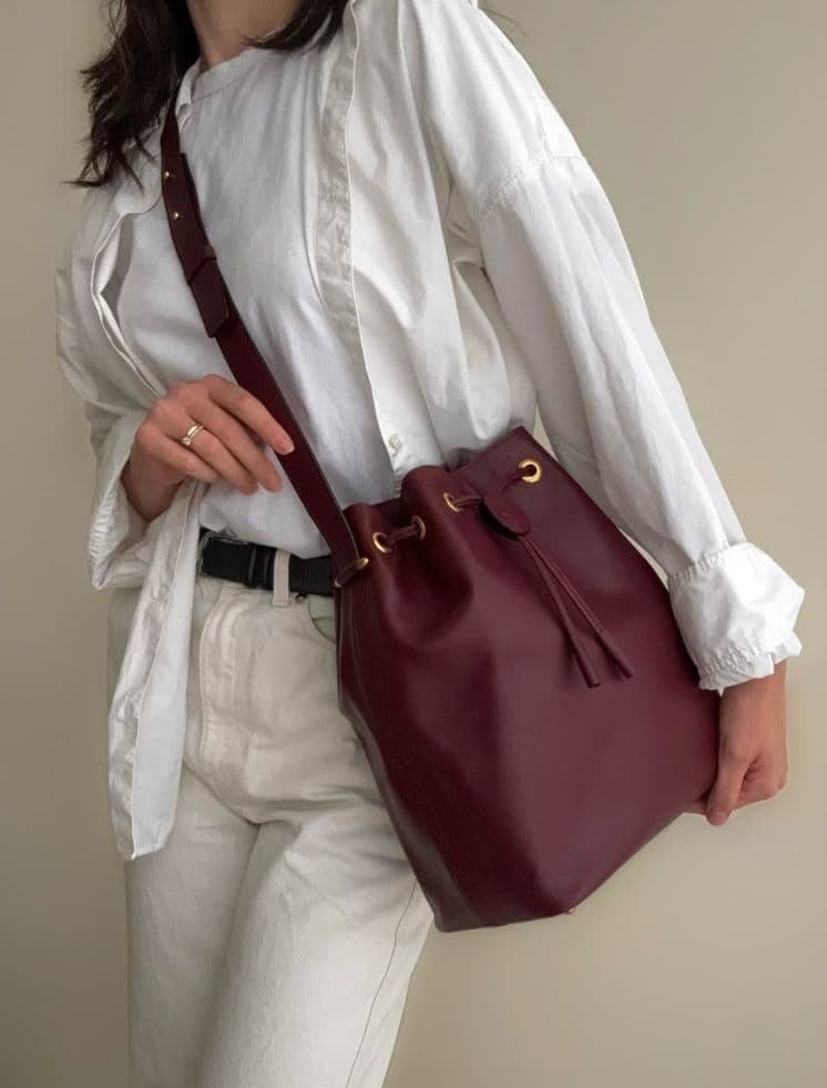 Cartier カルティエ マストライン 巾着バッグ 保存袋付き