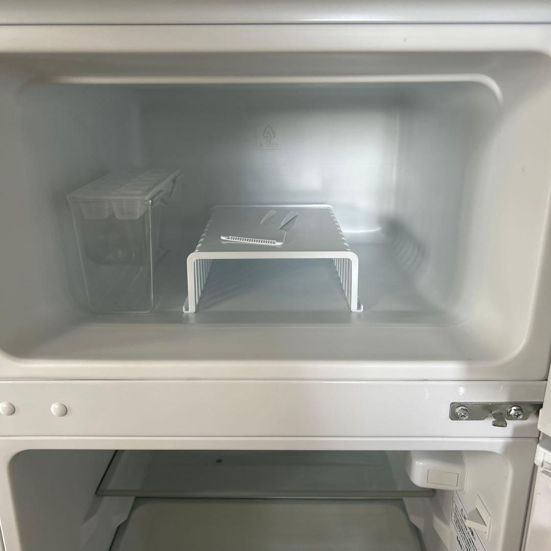 美品　COMFEE' 冷蔵庫 90L 2ドア　右開きRCT90WH/E