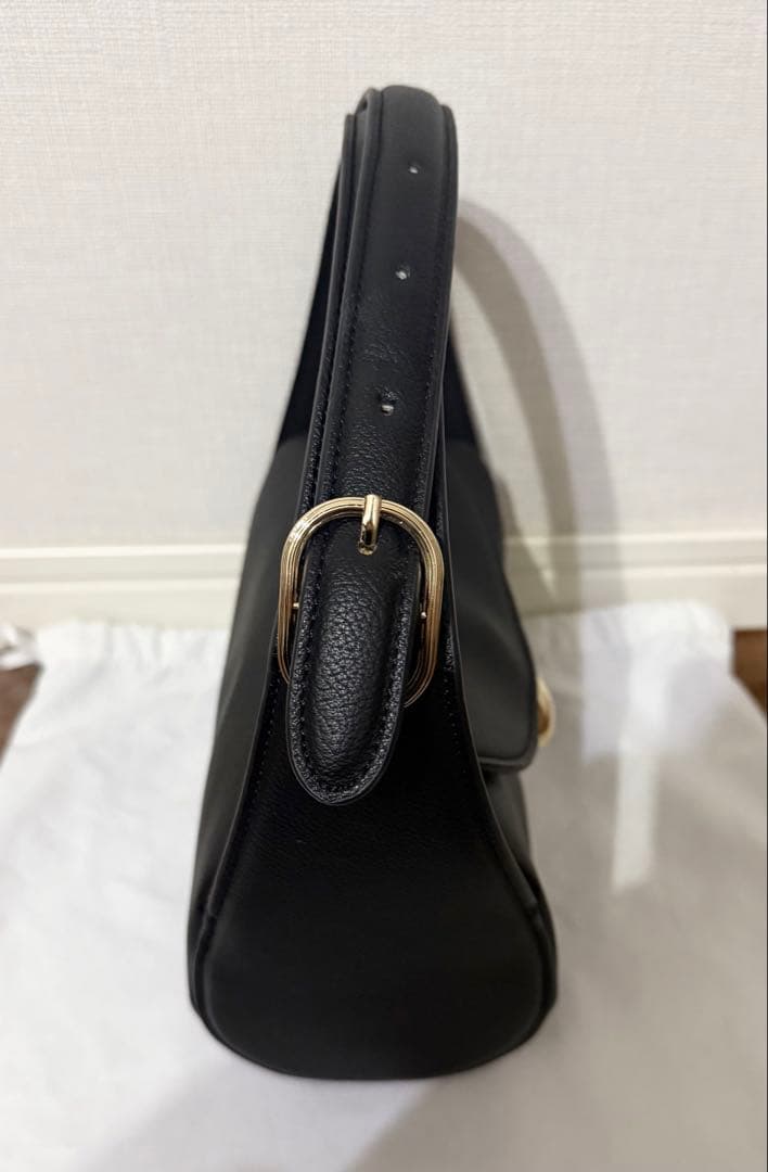 【未使用】CAFUNE カフネ ドロップダッフル　ハンドバッグ ブラック レザー