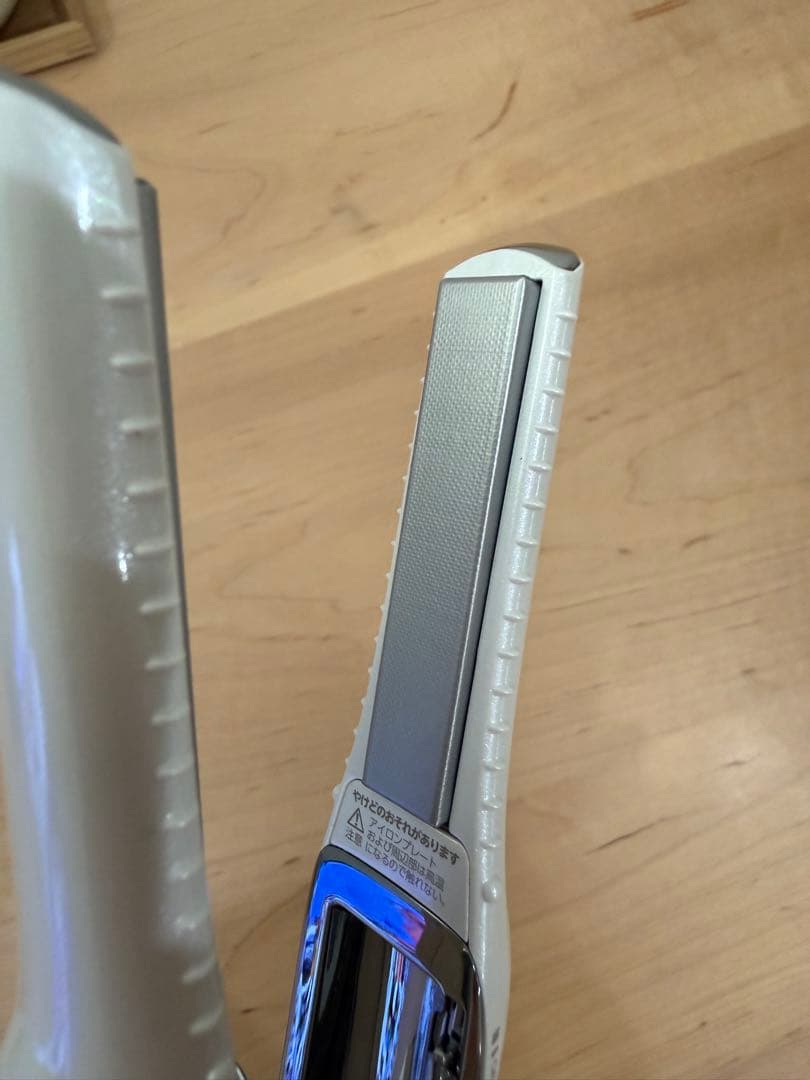 リファビューテック フィンガーアイロン ホワイト