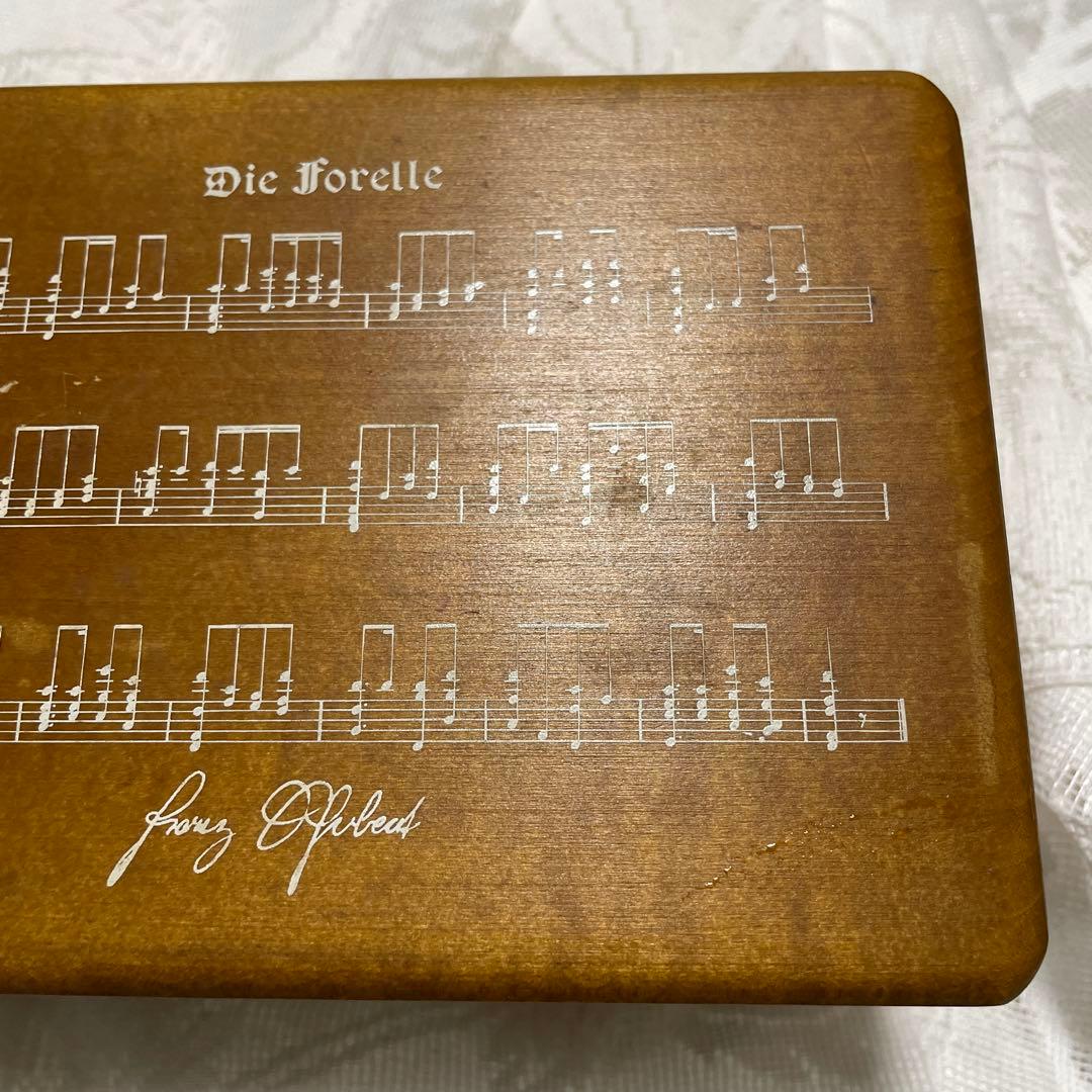 希少限定品　リュージュ社製　オルゴール 36弁　ます（Die Forelle）