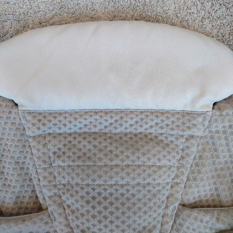 美品！ergobaby 定番抱っこ紐 パールグレー メッシュ