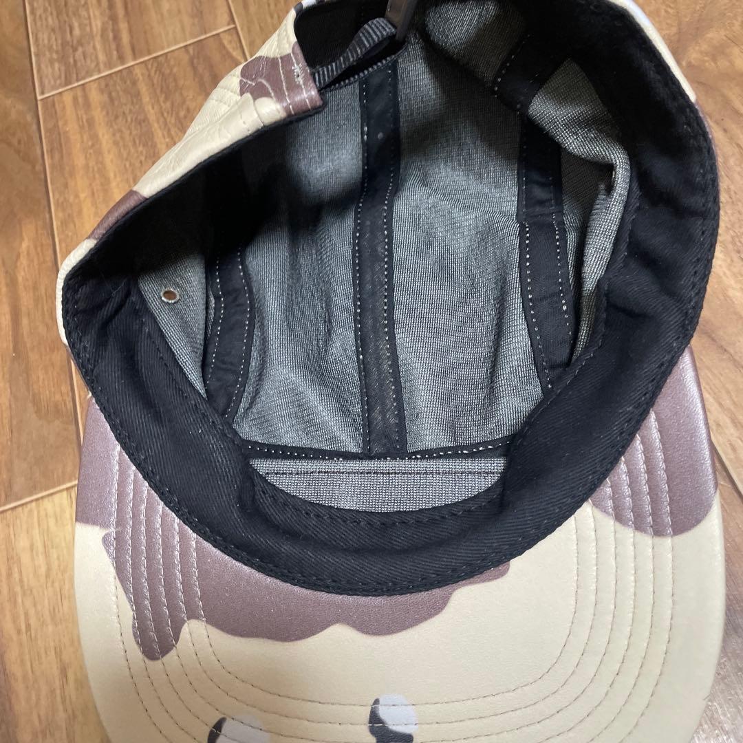 Supreme 迷彩柄レザーキャップ