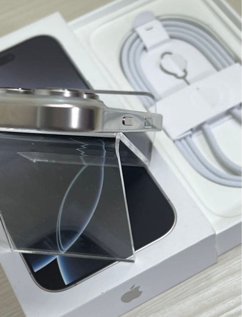 ✅✨ほぼ未使用✨iPhone16 pro 256GB❣️92% ナチュラル 茶