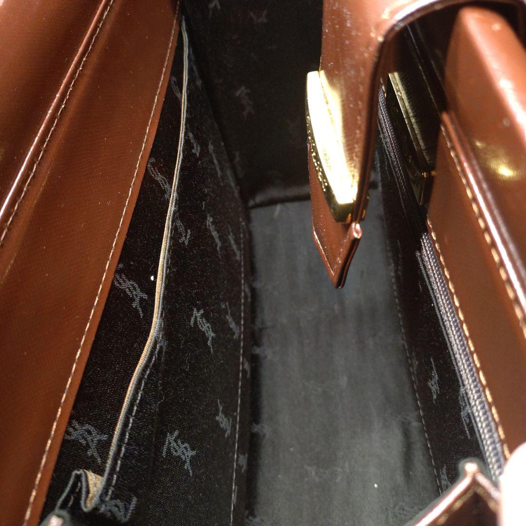 YvesSaintLaurent イヴサンローラン ワンショルダーバッグ