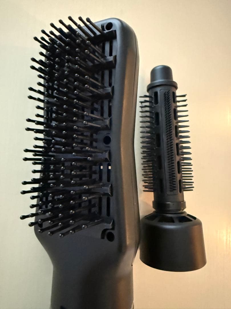ストレーニア ケアストレートブラシ ドライヤー くせ毛