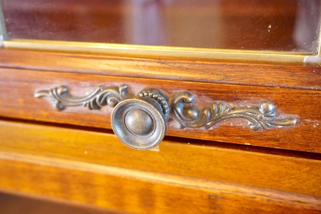 英国アンティーク調 ブックケース フラップ式扉