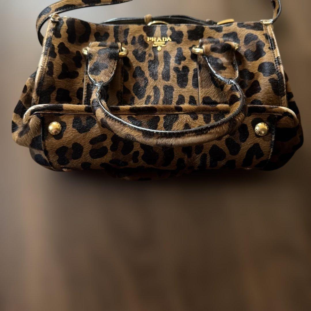 PRADA バッグ　レオパード
