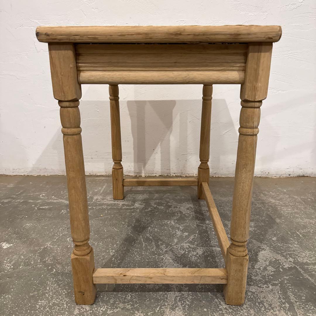 ビンテージ　木製サイドテーブル　剥離