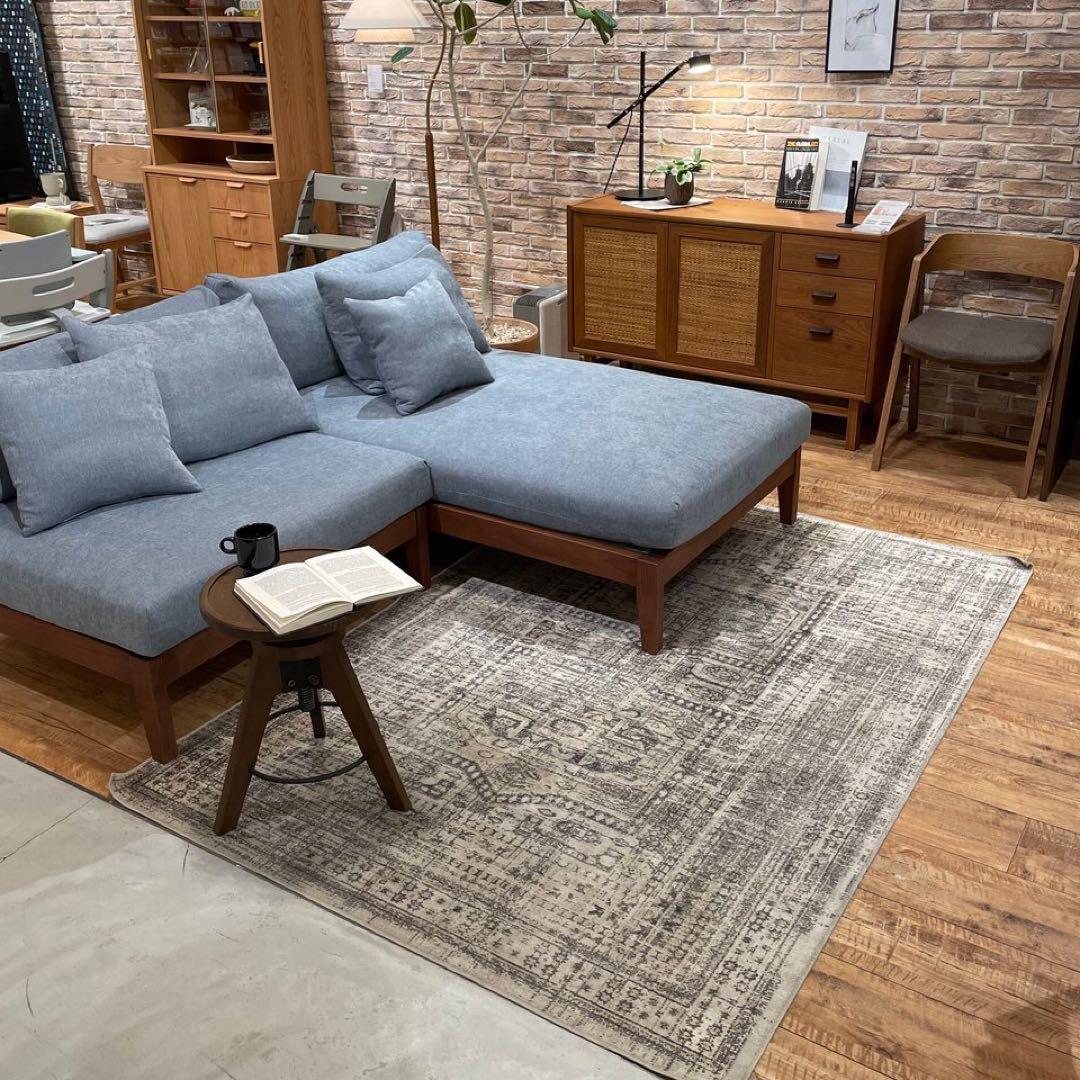 みるみる unicoラグ　NEVELネヴェル ベージュ 120×180cm