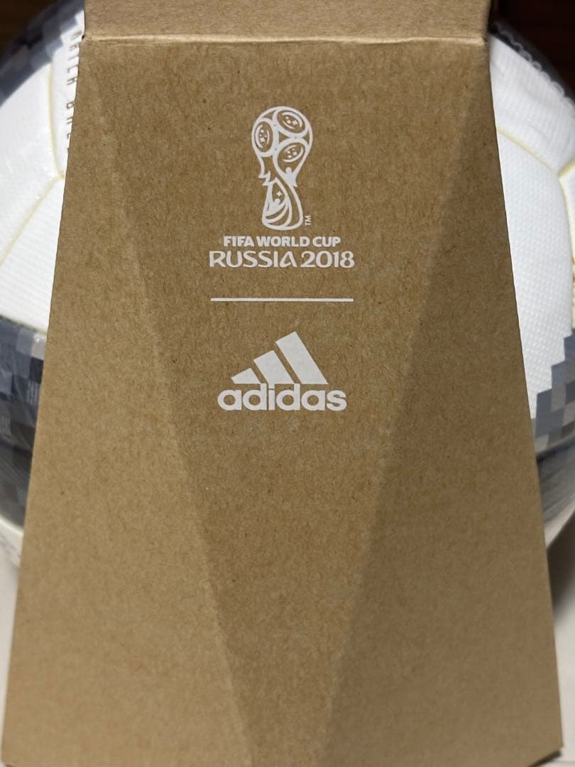 アディダス　テルスター 18 ロシア　W杯　5号球　AF5300 未使用品