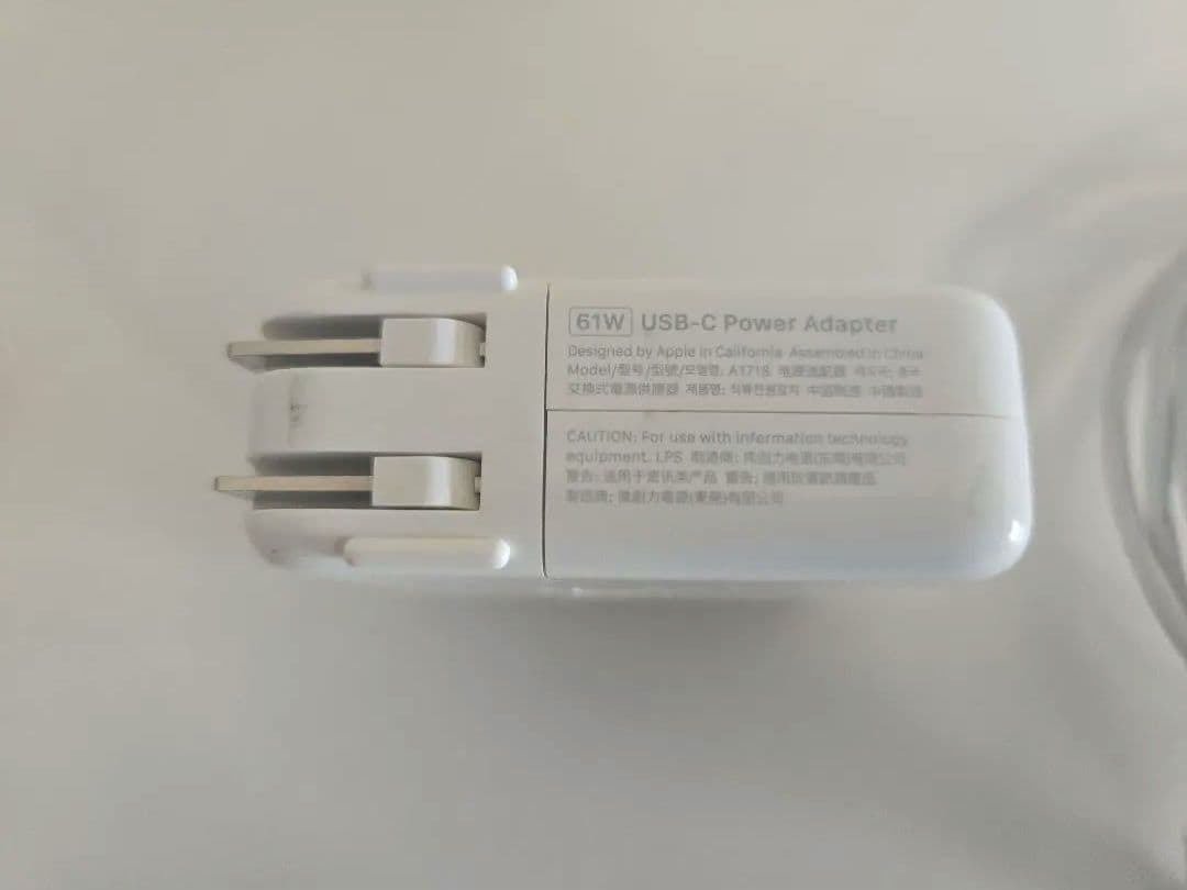 MacBook Pro 13㌅ 2018 i7 US 16GB 256GB 完動