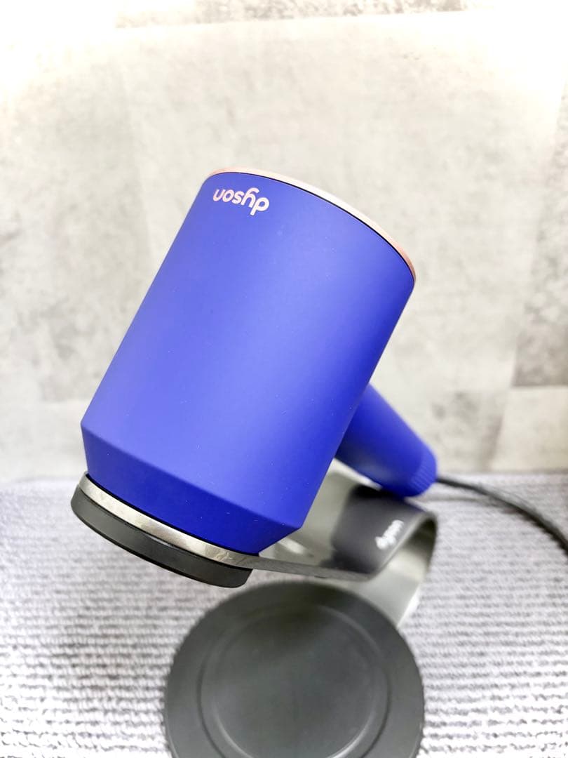 【美品】ダイソン dyson ドライヤー HD08