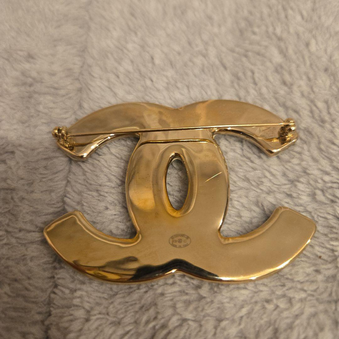 美品 CHANEL ブローチ