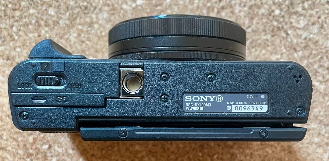 ぱち「ソニー SONY RX100M3 RX100 III」