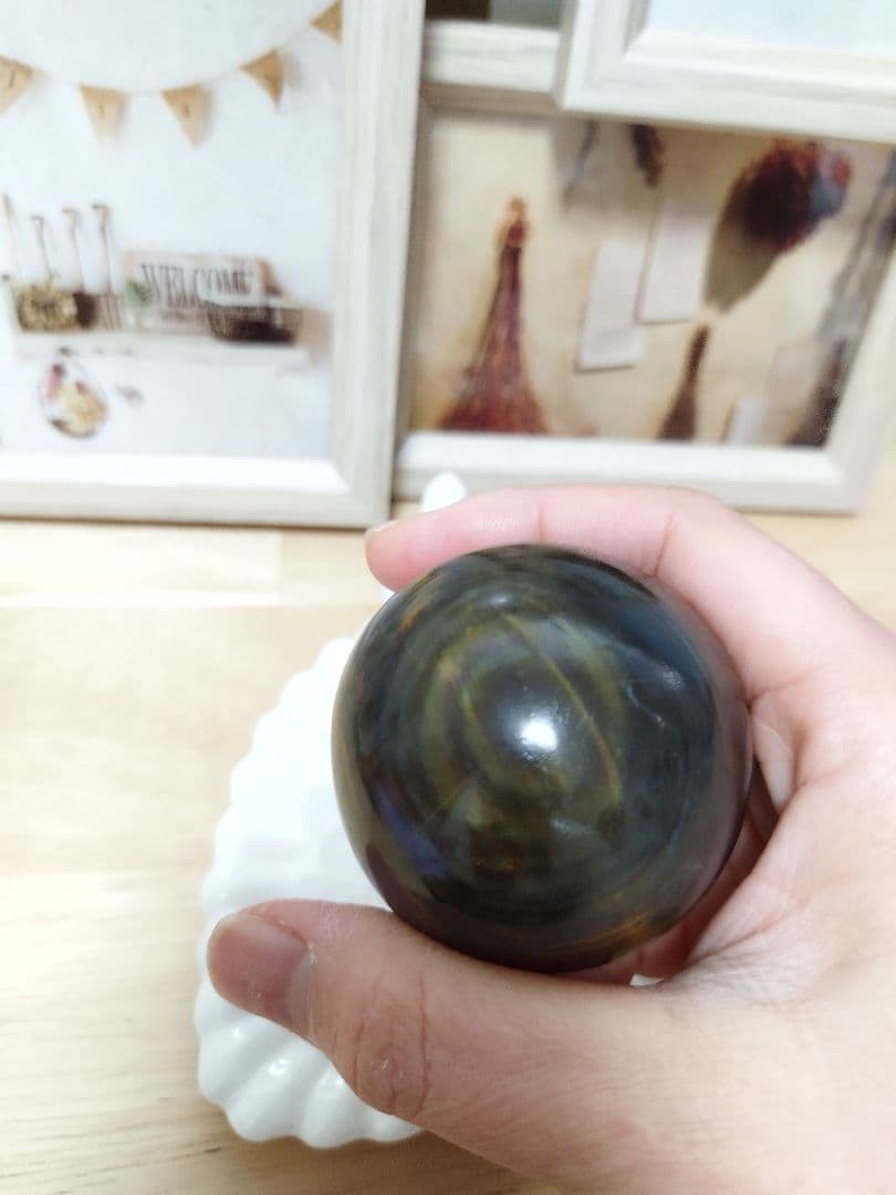 もりりん【№19】天然石 謎石 スフィア 184.0g 52.1mm珪化木