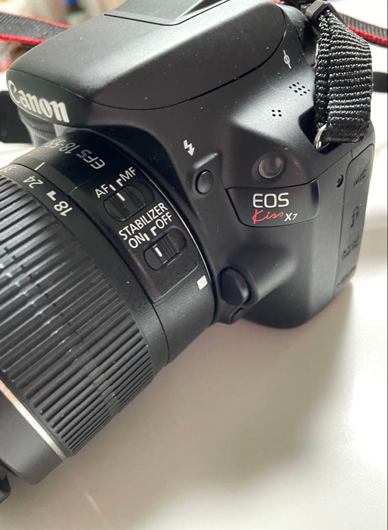 CANONデジタル一眼レフカメラEOS KissX7充電器ストラップバッテリー付