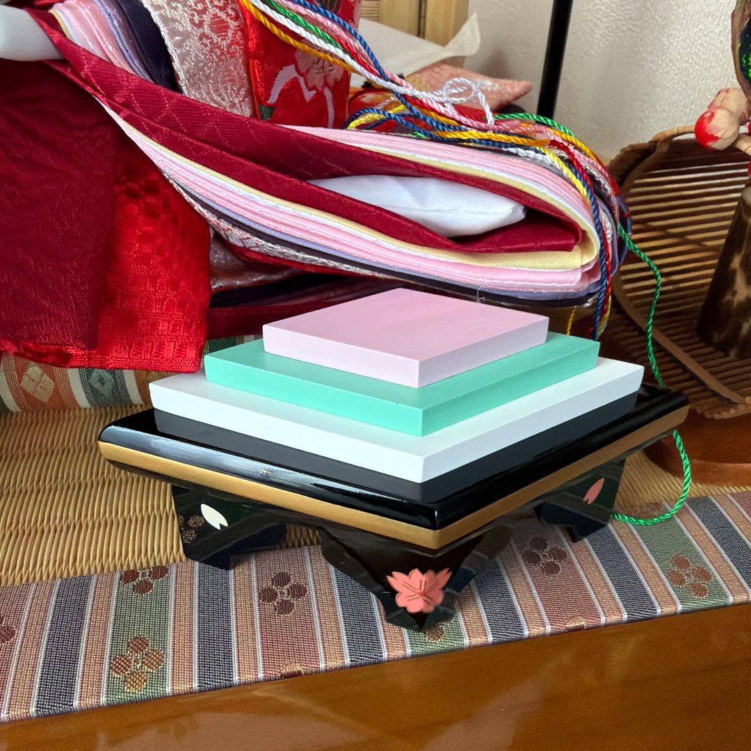 ①雛人形セット 平安豊久　特選 木製台付き　難あり