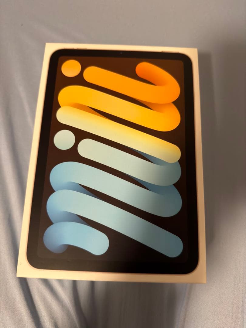 美品　iPad mini 第6世代 Wi-Fiモデル 256GB スターライト