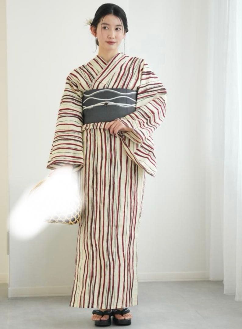 utatane 綿麻 先染めベージュ レトロ赤のよろけ縞　浴衣と帯セット