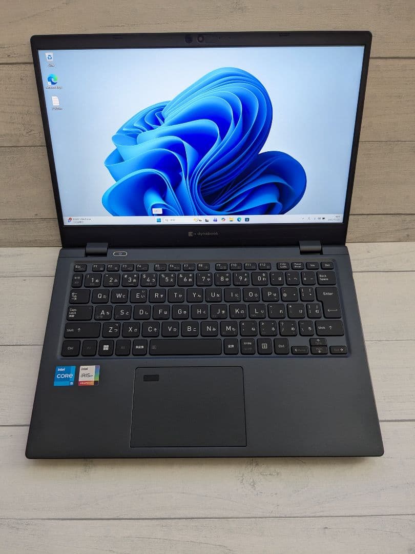 ⑧ Dynabook G83/KW 16GB 256GB MS Office