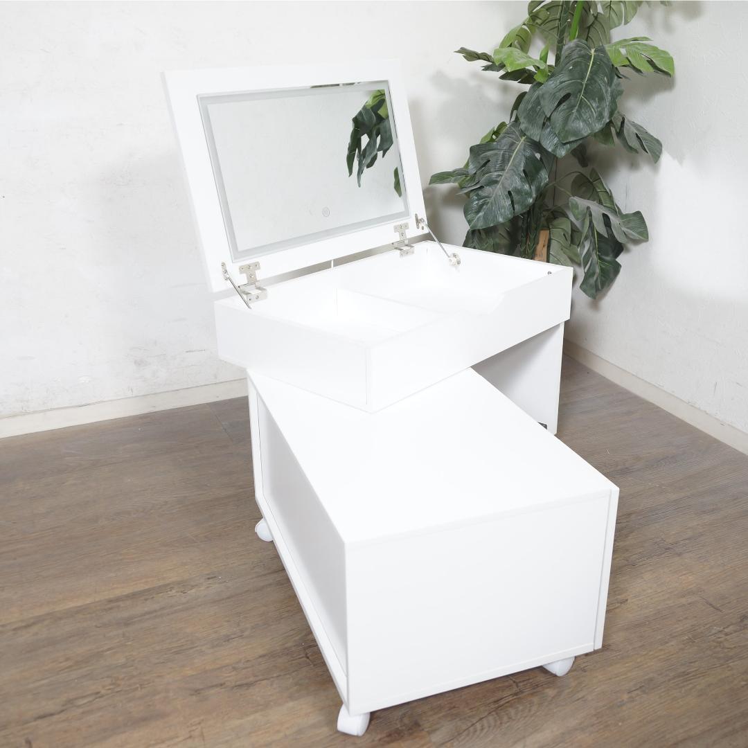 ◆セール◆【新品】LED女優ライト付き　伸縮式コスメワゴン　可動式ミラー