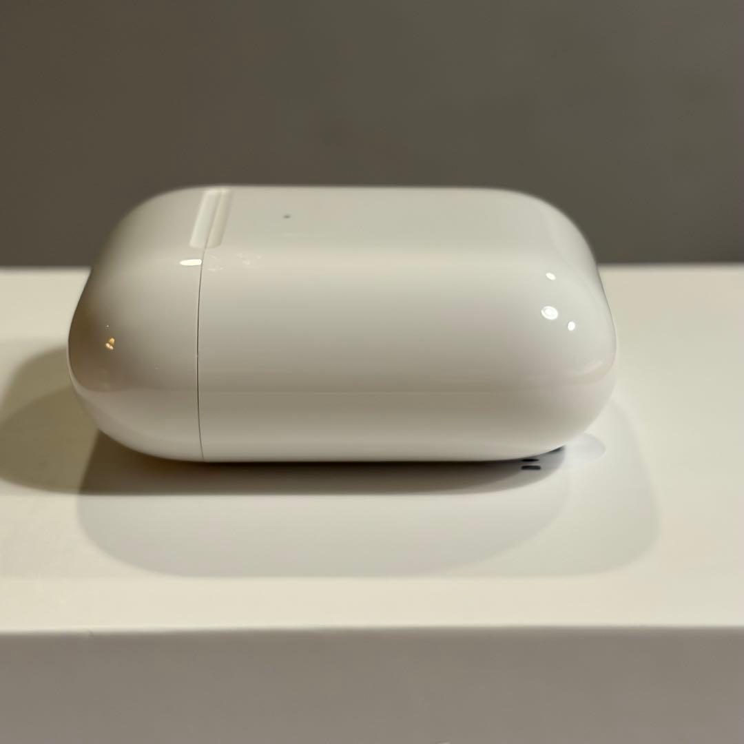 イヤホン AirPods2 with Wireless Charging Case