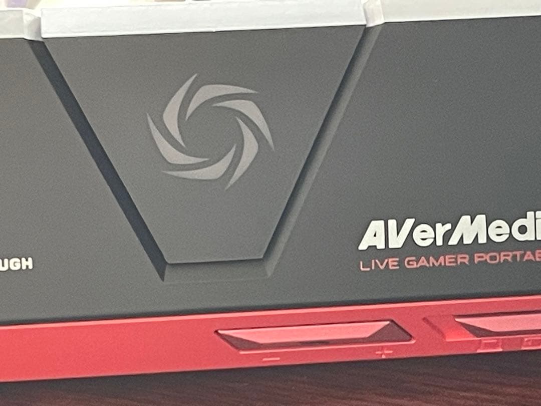 使用感少ない美品　AVerMedia Live AVT-C878 PLUS