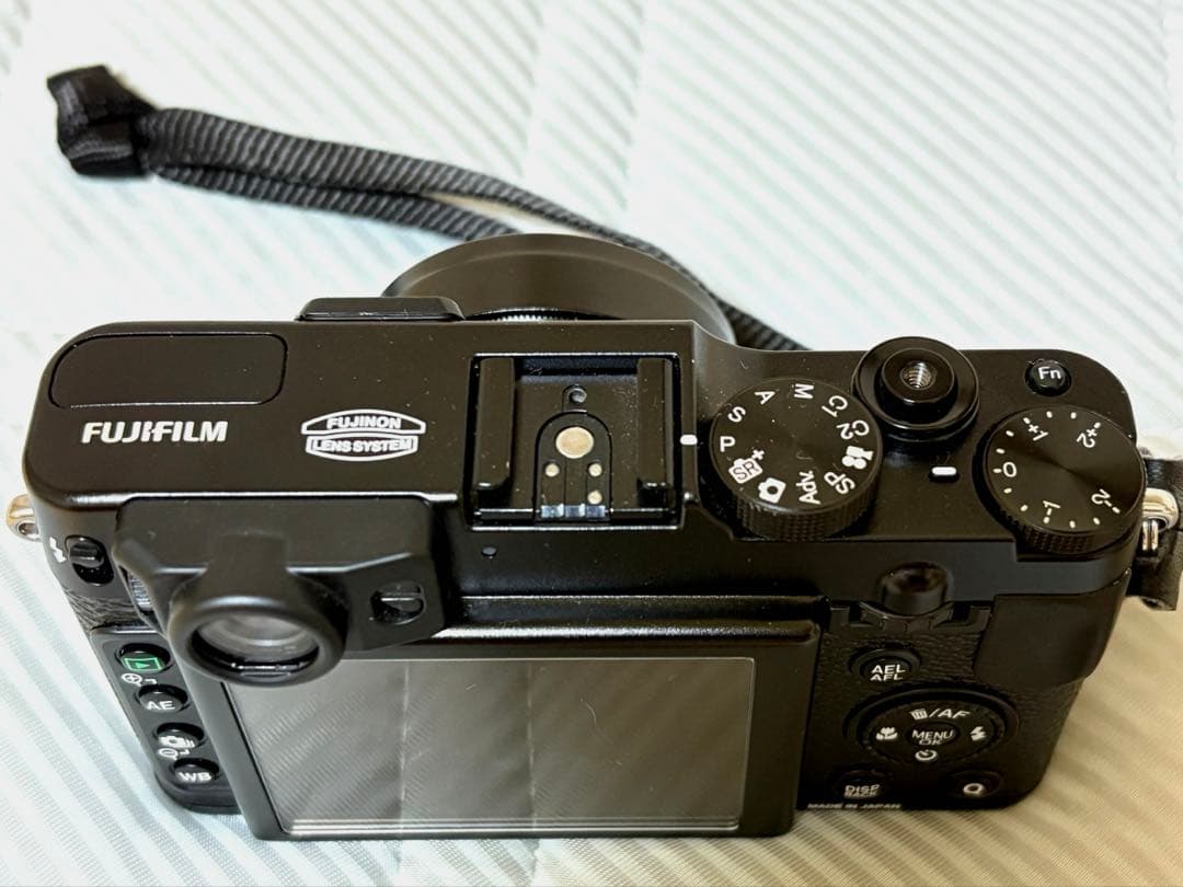 Fujifilm x20 富士フイルム ファインダー汚れ ジャンク