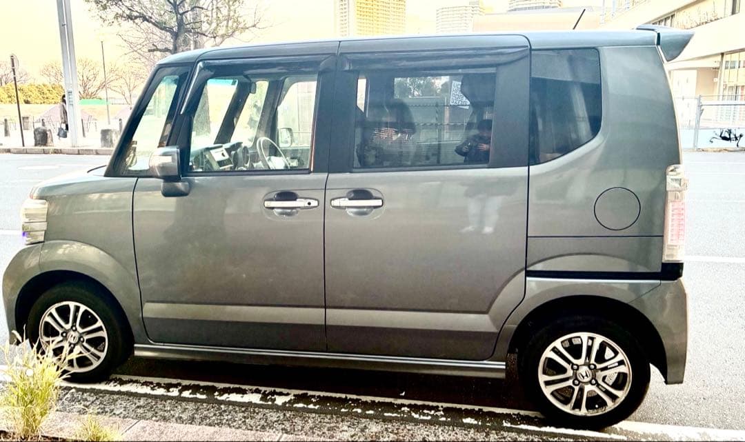 H25 N BOX +カスタム4WD GLパッケージ 実走行　修復無