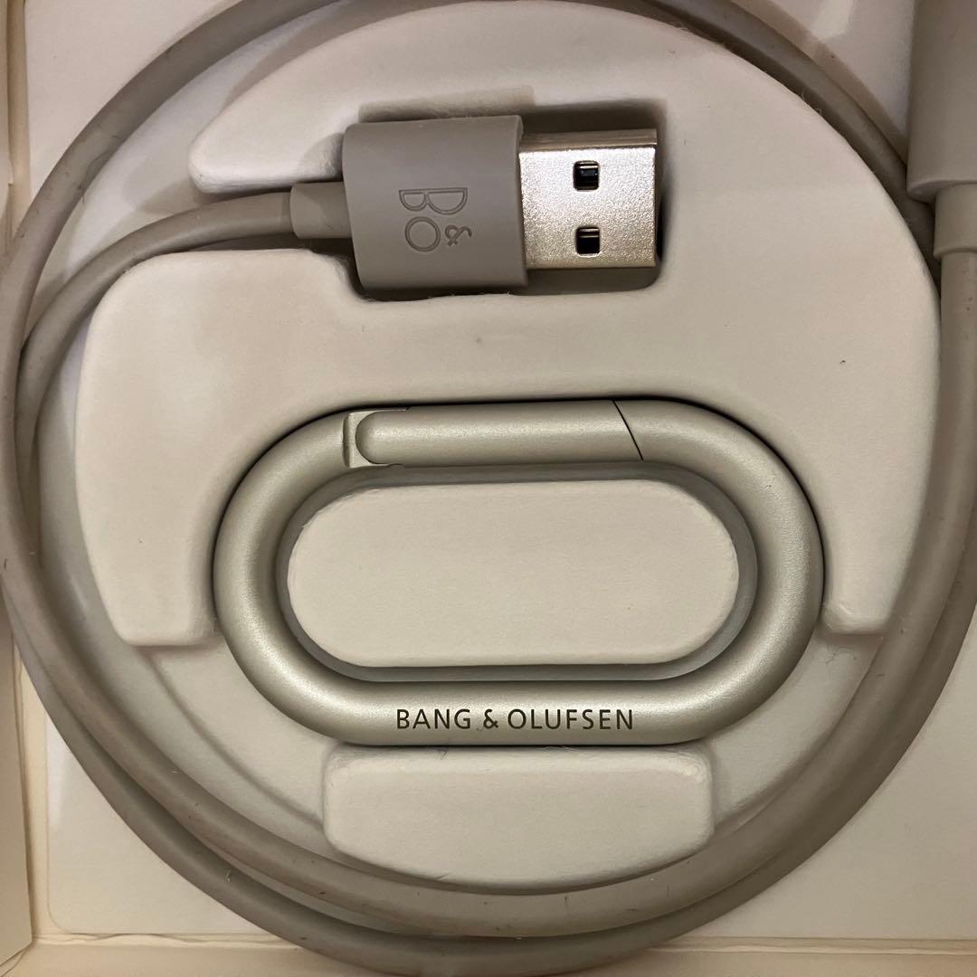 BANG & OLUFSEN EXPLORER シルバー