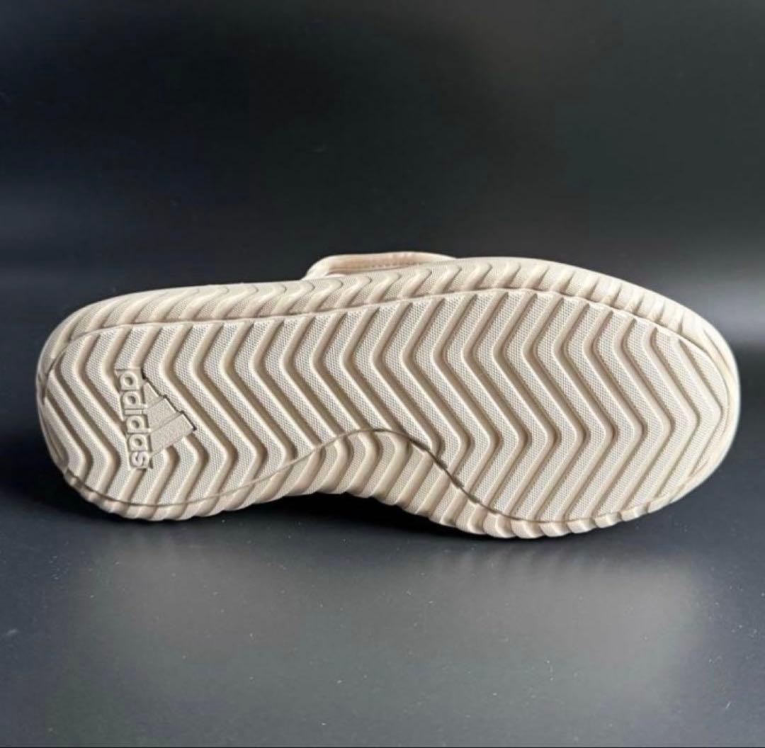 【韓国限定】24.5cmアディダスGRAND COURT MULEベージュ