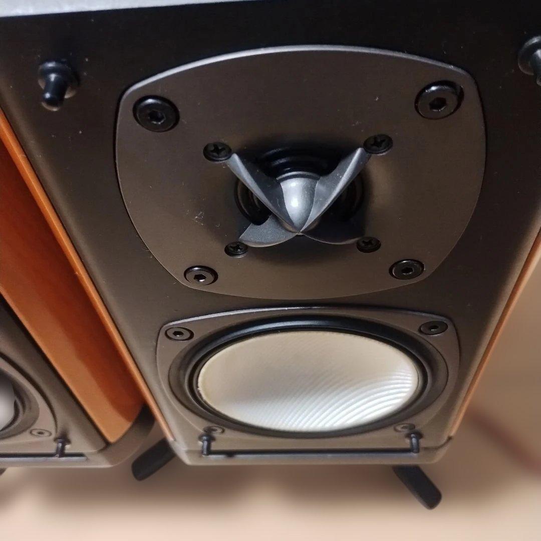 ONKYOおしゃれなスタンド付きスピーカー　モデル D-112E　ペア　動作良好