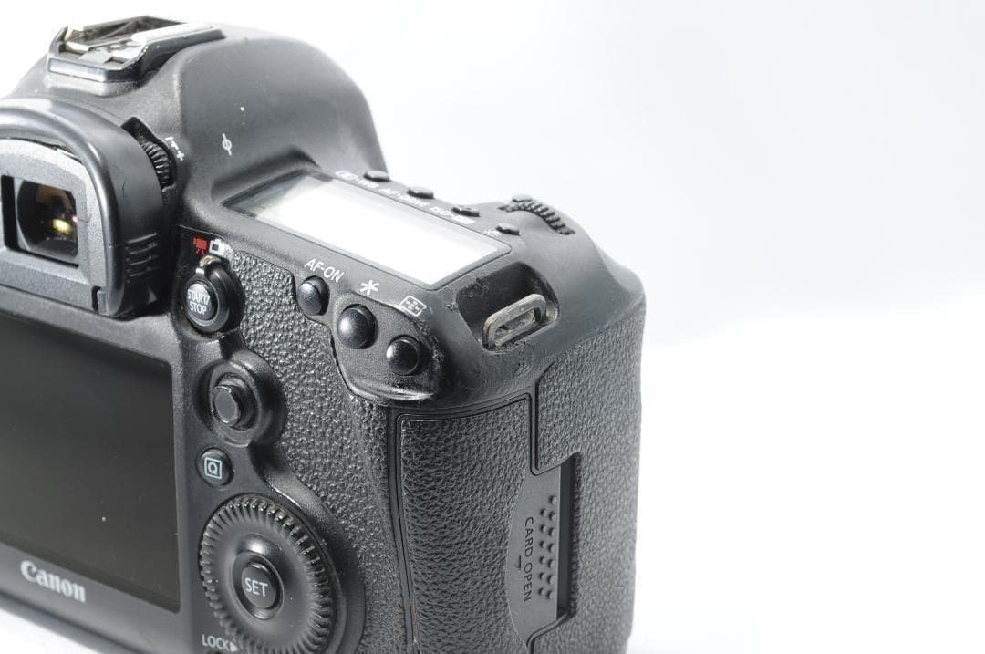 ハイアマチュアモデルの名機❗️Canon 5D Mark Ⅲ✨届いてすぐに使える