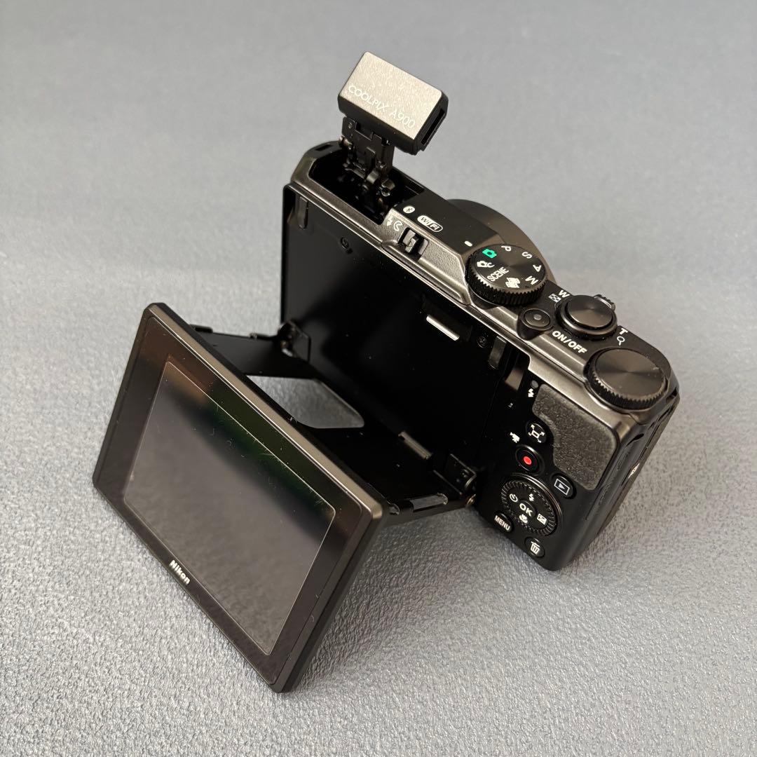 Nikon COOLPIX A900 デジカメ　カメラ　ニコン