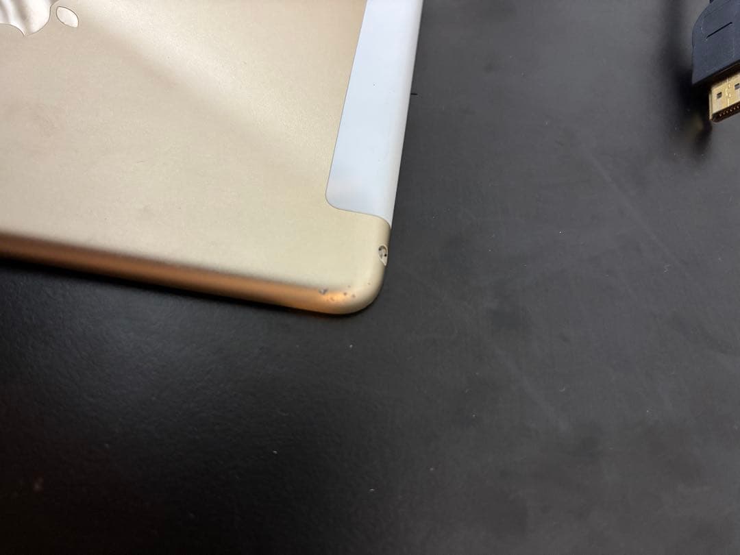 iPad mini 4 128GB Wi-Fi + Cellular ゴールド